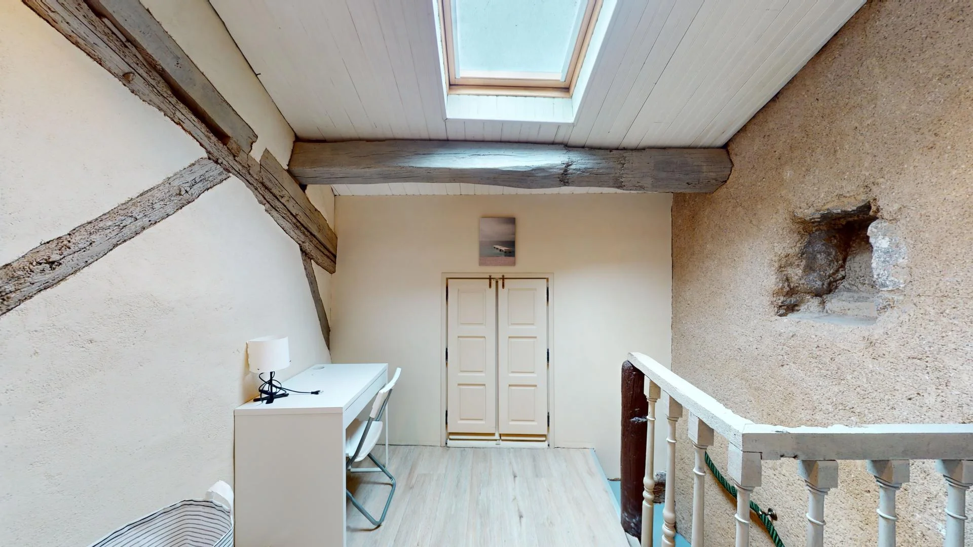 Quarto amigo do estudante em  com comodidades modernas