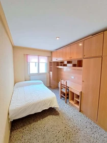 Cheap private room in Albacete