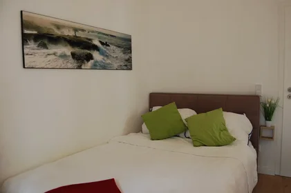Dairenin tamamı konumu Schillingstraße, Innenstadt, 8 10 görüntüsü
