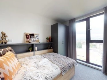 Private room at St James Glasgow G4 0PS, image 5 of 20