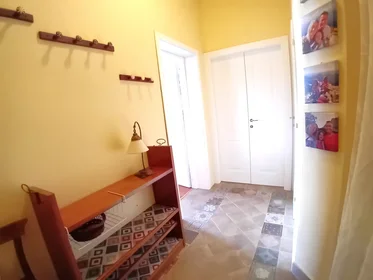 Appartamento intero in Via Augusto Mancini, , immagine 2 di 10