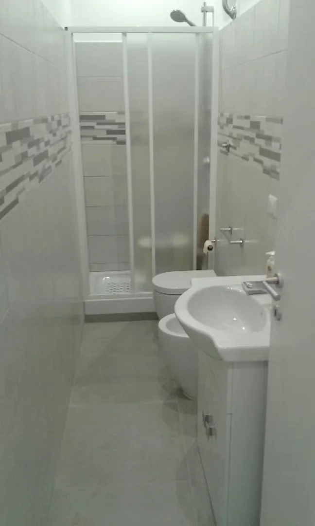 Bezahlbares Zimmer für Studenten mit ausreichender Beleuchtung in 