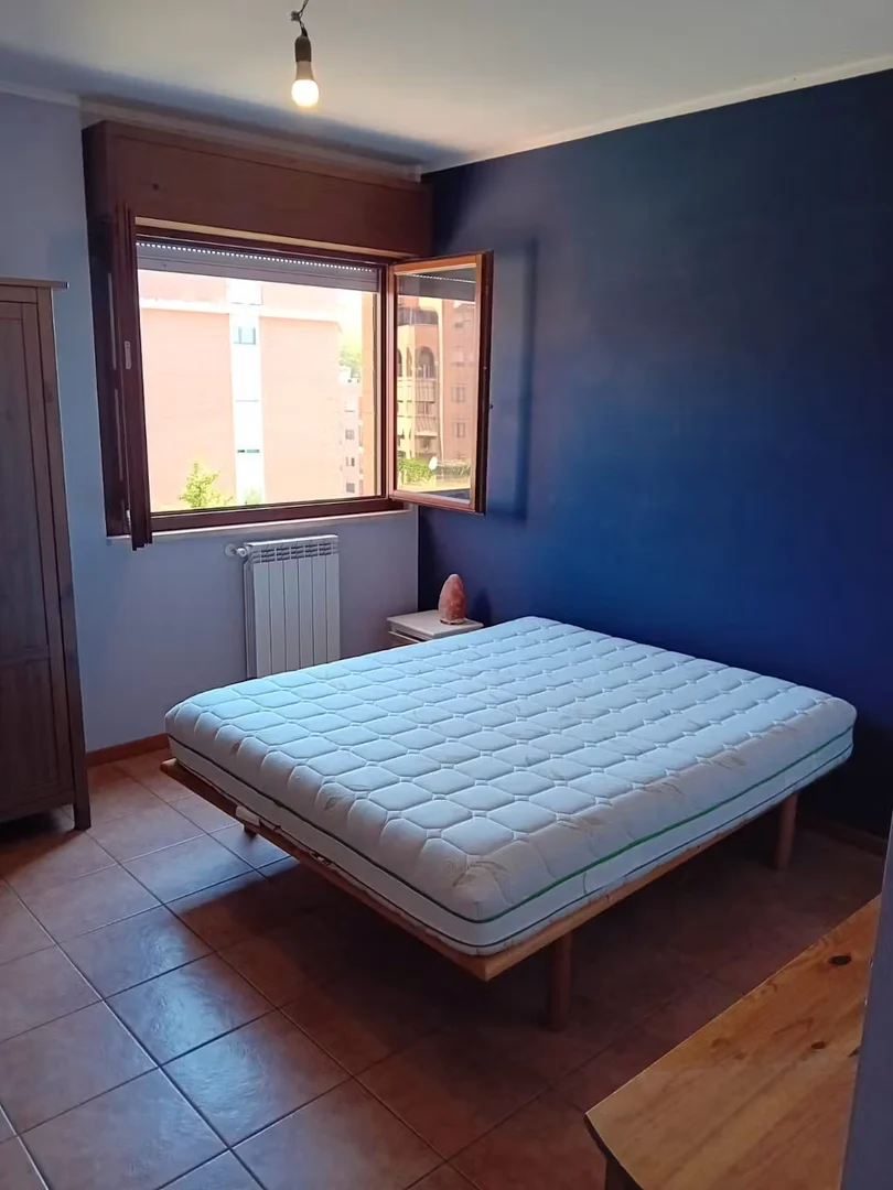 Habitación para estudiantes en  con área de estudio y facilidades compartidas
