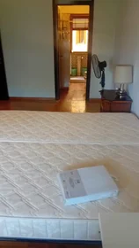 Chambre privée à Via Riccardo Forster, Fonte Meravigliosa, image 1 de 10