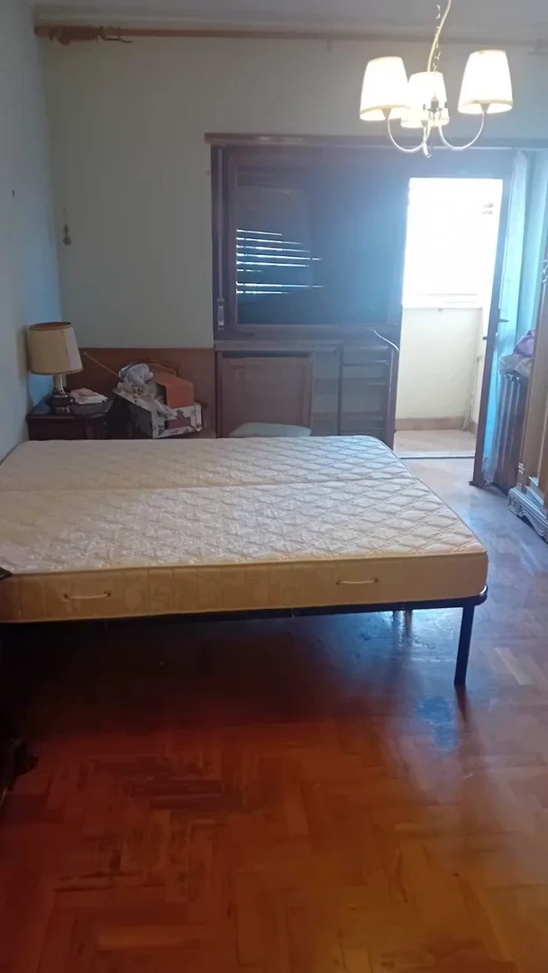 Chambre conviviale pour les étudiants dans  avec des équipements modernes