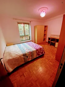 Tani pokój prywatny w {area}