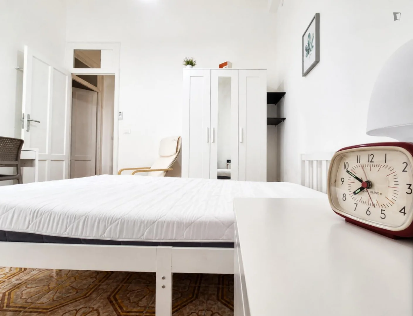 Habitación asequible para estudiantes con buena iluminación en 