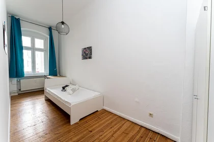 Privatzimmer in der Boxhagener Str., bild 2 von 15