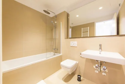 Privatzimmer in der Nazarethkirchstraße, bild 8 von 18