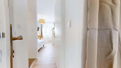 Özel oda konumu 64 Rue de Stalingrad, 38100 Grenoble, France, 3 22 görüntüsü