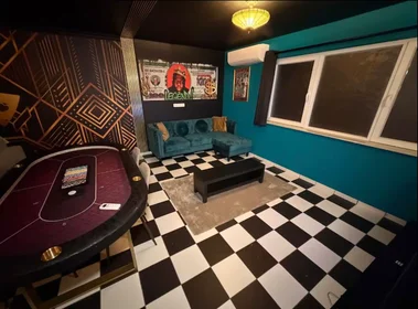 Apartamento inteiro em Rue des Kiévrois, Mons, imagem 1 de 10