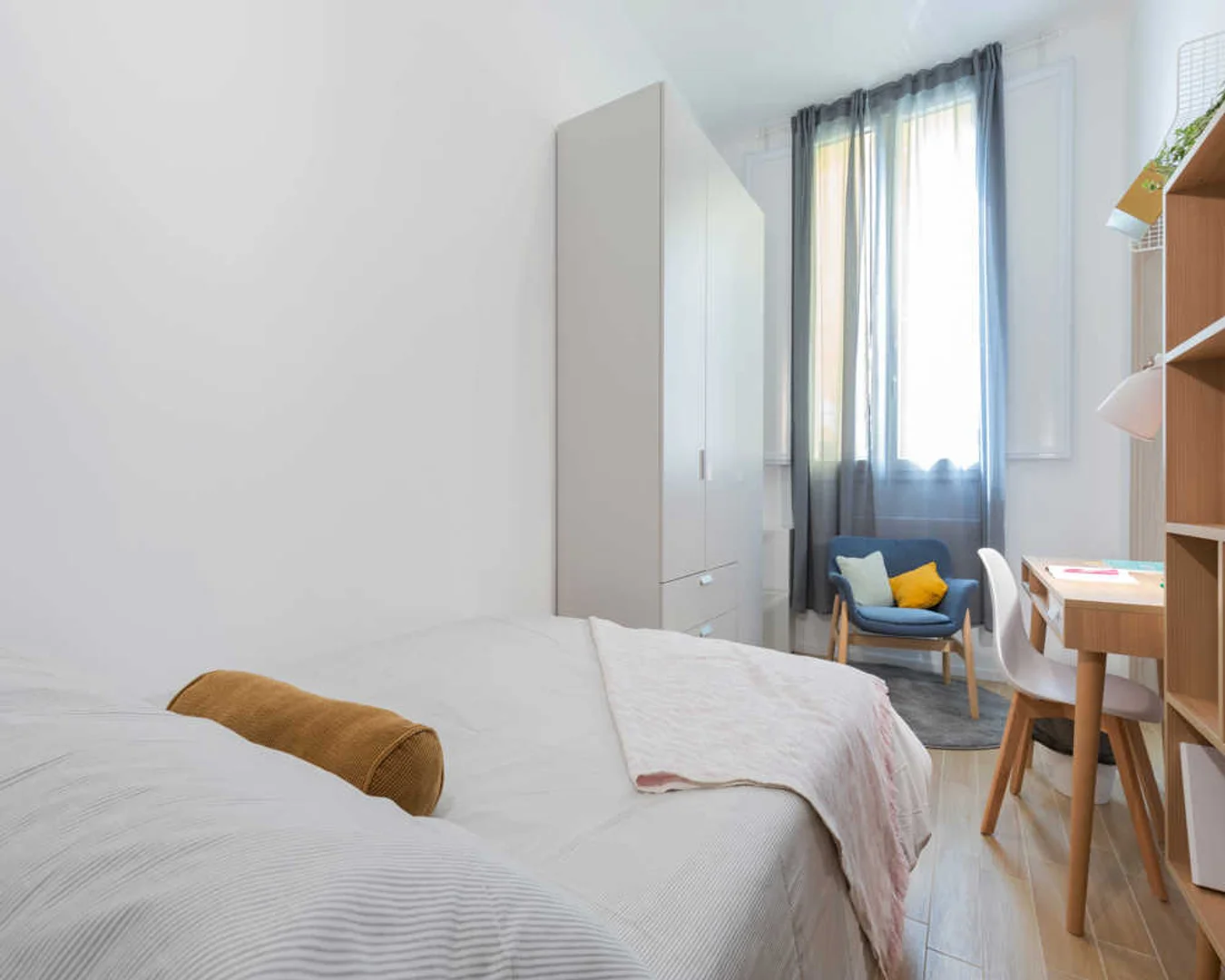 Habitación para estudiantes en  con modernas comodidades