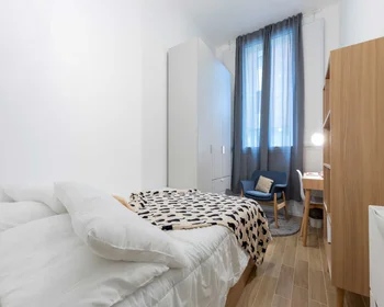 Habitación privada en Via Carlo Pedrotti, imagen 1 de 19