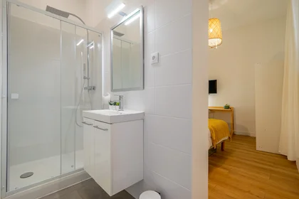 Privatzimmer in der 40 Rue Estelle, bild 17 von 17