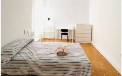 Quarto privado em C. Gral. Martín de la Carrera, imagem 8 de 19