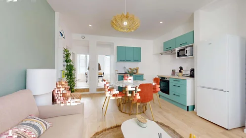 Chambre privée à 60 Rue des Ponts, 54000 Nancy, France, image 16 de 22