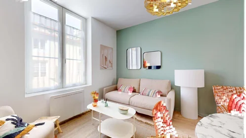 Chambre privée à 60 Rue des Ponts, 54000 Nancy, France, image 20 de 22