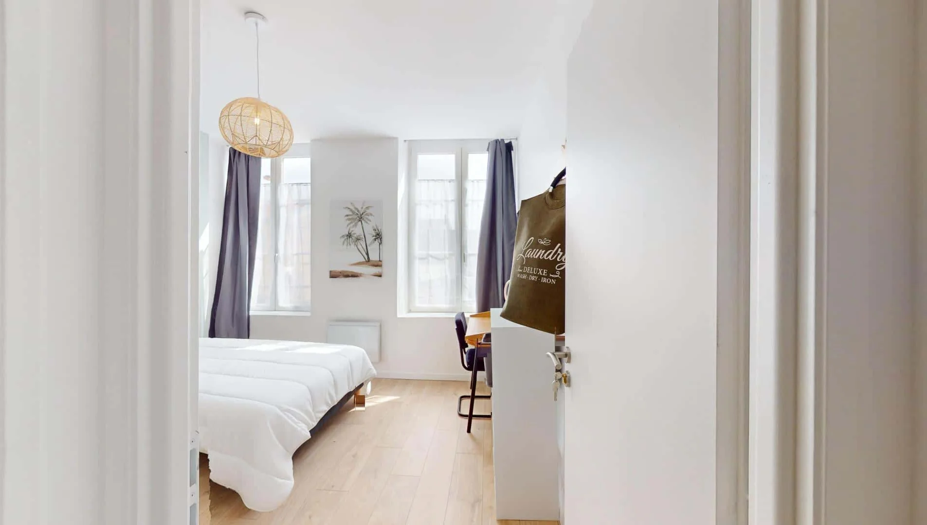 Chambre à louer dans un appartement d'étudiant à , entièrement meublée