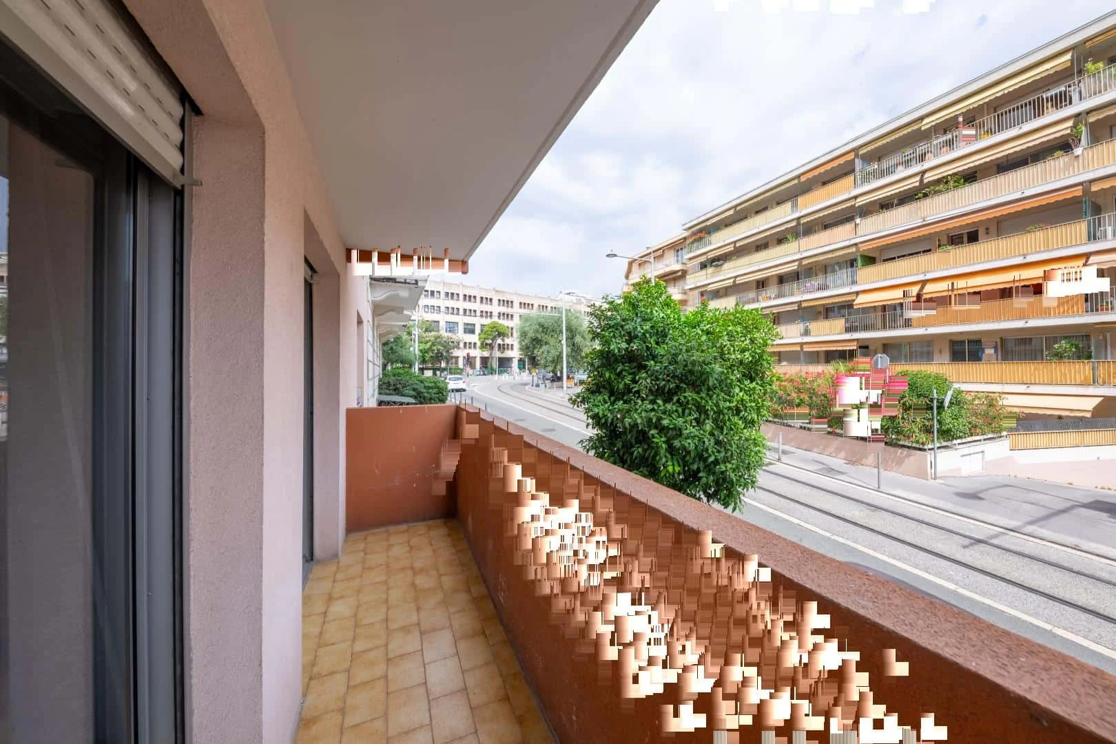 Habitación para estudiantes en  con área de estudio y facilidades compartidas