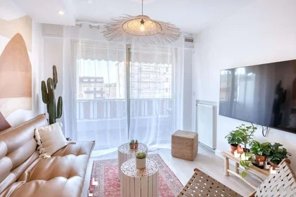 Private room at 23 Rue Aurélienne, 06150 Cannes, France, image 5 of 8