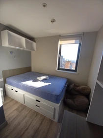 Room for rent in a shared flat in Portsmouth