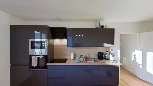 Chambre privée à Rue Jeannot, Charles III/Centre Ville, image 7 de 10