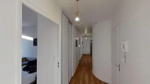 Chambre privée à Rue Jeannot, Charles III/Centre Ville, image 10 de 10