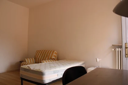 Habitación en alquiler con cama doble Bergamo