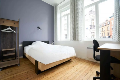 Helles Privatzimmer in Lille