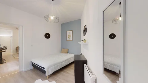 Özel oda konumu 40 Boulevard de Lyon, 14 23 görüntüsü