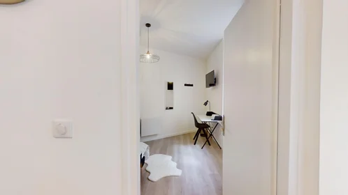 Özel oda konumu 40 Boulevard de Lyon, 15 23 görüntüsü