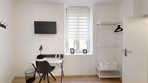 Özel oda konumu 40 Boulevard de Lyon, 21 23 görüntüsü