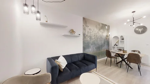 Quarto privado em 40 Boulevard de Lyon, imagem 8 de 23