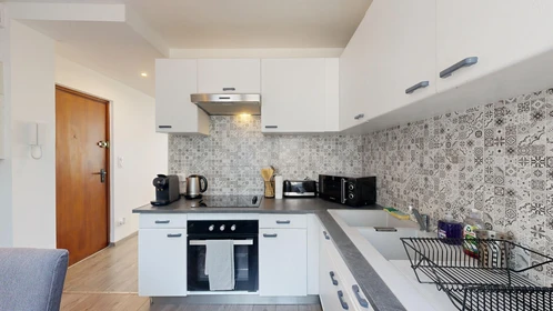 Quarto privado em 7 Avenue Henri Dunant, imagem 26 de 28