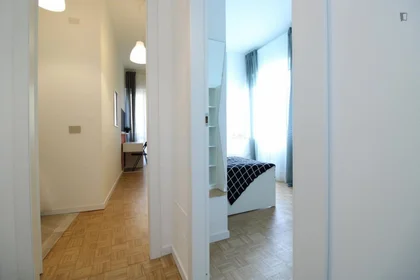 Stanza privata in Via Guido Zadei, immagine 15 di 17
