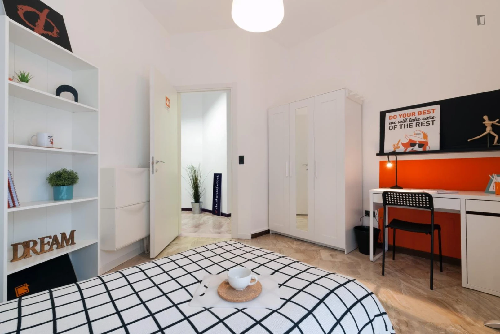 Habitación para estudiantes en  con modernas comodidades