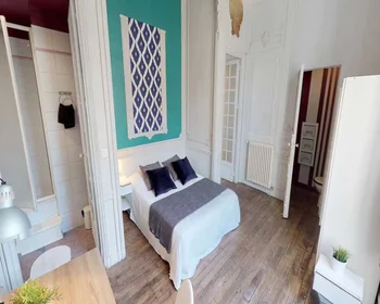 Günstiges Privatzimmer in {area}
