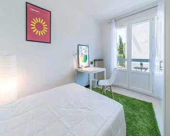 Chambre privée à Rue du Professeur Louis Thomas, Hôpitaux-Facultés, image 1 de 7