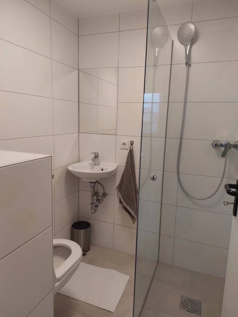 Estudio totalmente equipado para estudiantes en