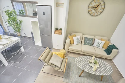Özel oda konumu 9 rue Kléber, 9 17 görüntüsü