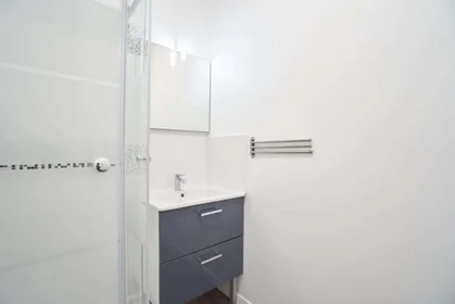 私人房间 在 89 Rue d'Isly, 59000 Lille, France, 24的图像6
