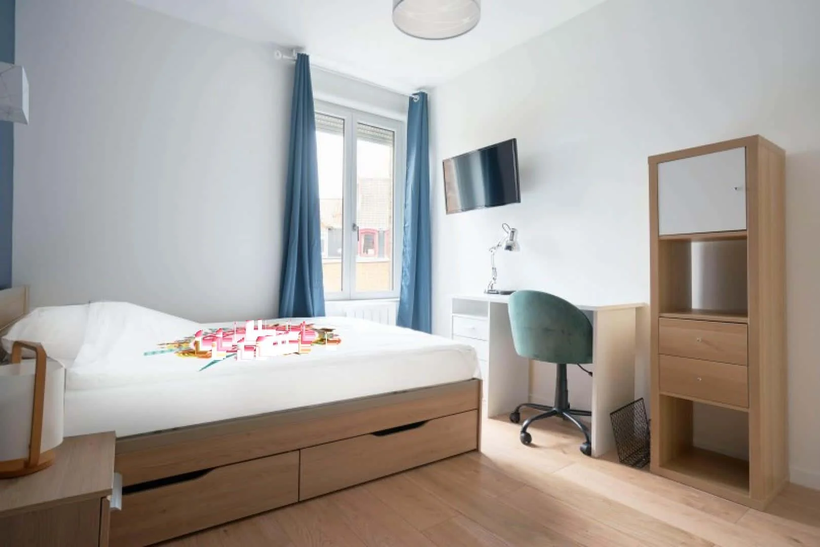 Chambre conviviale pour les étudiants dans  avec des équipements modernes