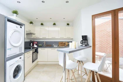 Chambre privée à 89 Rue d'Isly, 59000 Lille, France, image 14 de 24