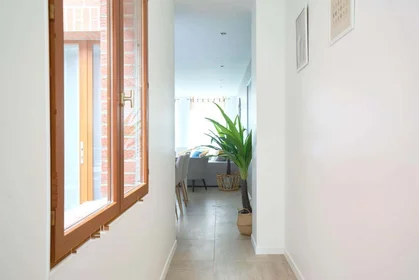 Chambre privée à 89 Rue d'Isly, 59000 Lille, France, image 17 de 24