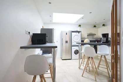 Chambre privée à 89 Rue d'Isly, 59000 Lille, France, image 18 de 24