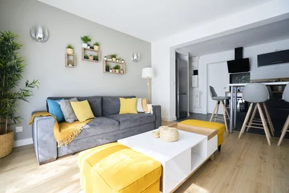 Private room at 128 boulevard Vauban, apt n°3, 3ème étage en face de l’escalier, image 1 of 10