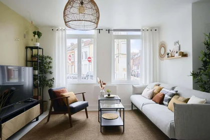 Prywatny pokój 25 Rue Traversière, 59800 Lille, France, obraz 10 21