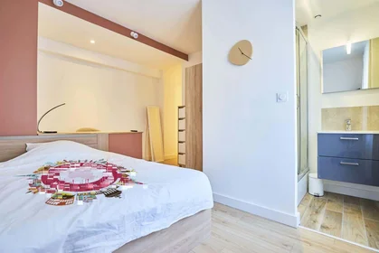 Chambre privée à Lille, France, image 1 de 16