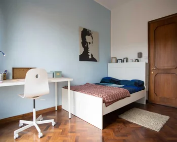 Privatzimmer in der Viale Giovanni Vicini, bild 1 von 17