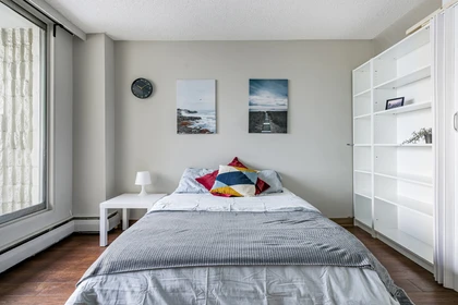 Chambre à louer dans un appartement en colocation à Calgary